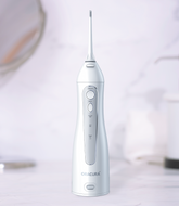 ORACURE OC150 LITE Smart Water Flosser®